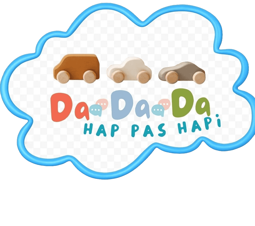 DadaToys.al – lodra edukative prej druri për fëmijë, logo me ngjyra pastel.