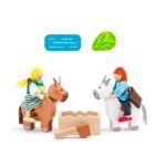 Figura kuajsh dhe personazhesh prej druri