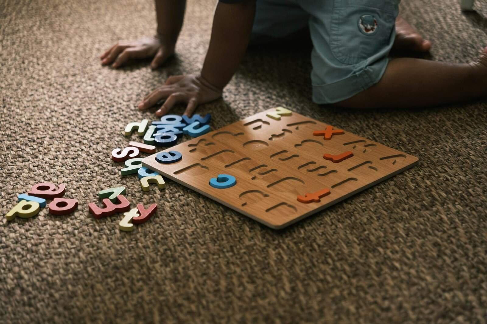 Puzzle druri për emërtim dhe zhvillim gjuhësor